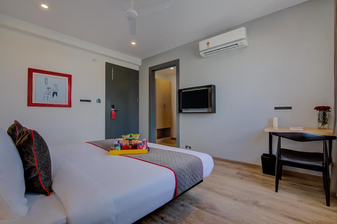 Super Townhouse Global Village Tech Park Near Kengeri Bus Terminal Metro Station होटल
