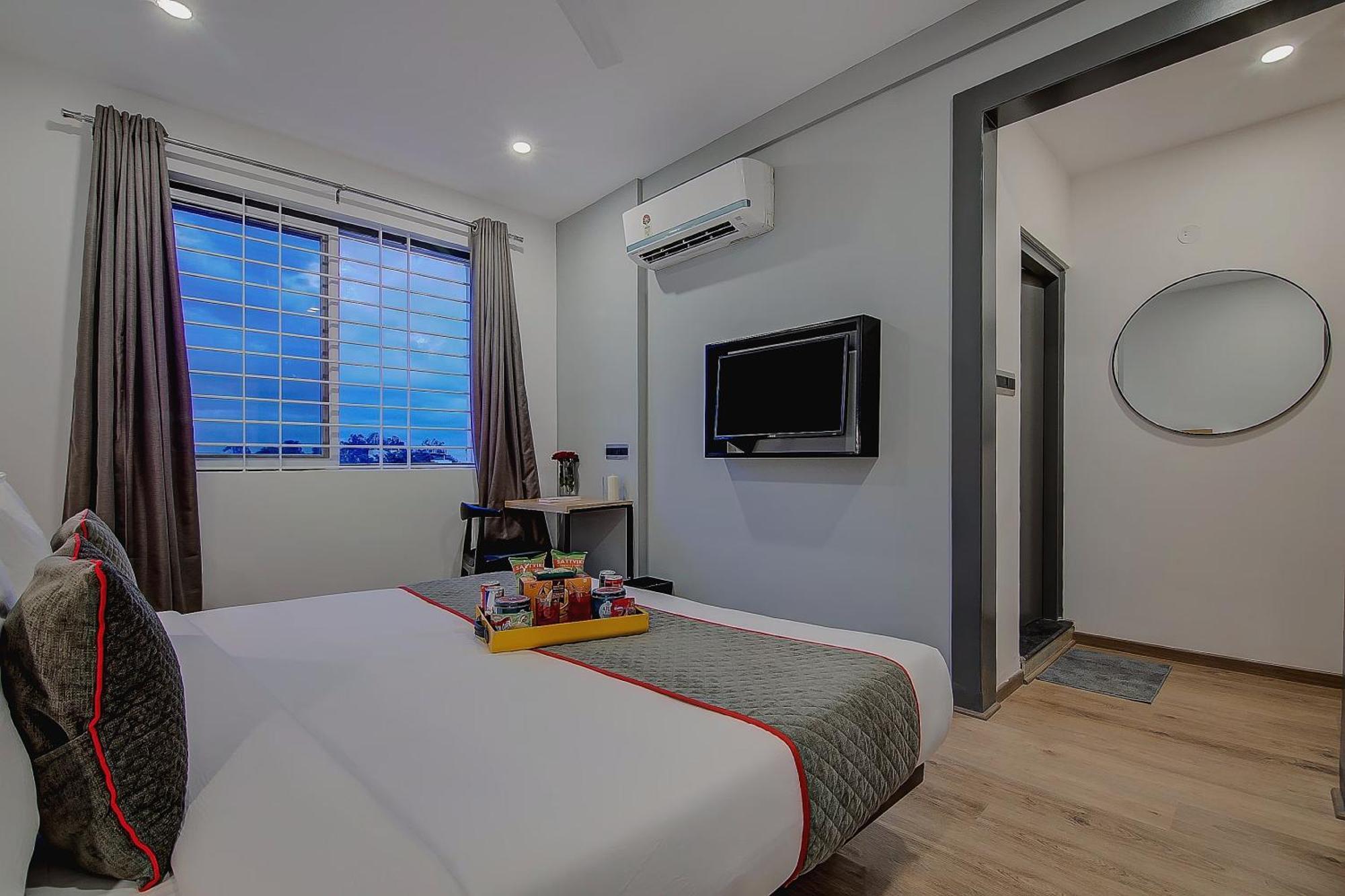 होटल Super Townhouse Global Village Tech Park Near Kengeri Bus Terminal Metro Station